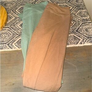 Hollister Ultra High Rise Flare Leggings!